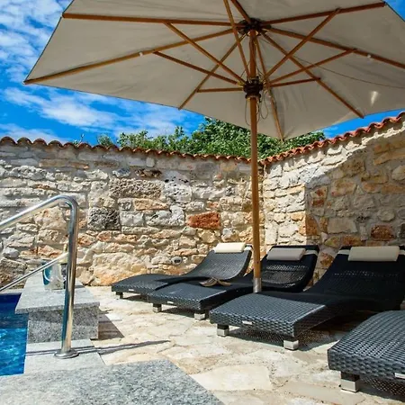 Villa Lucia