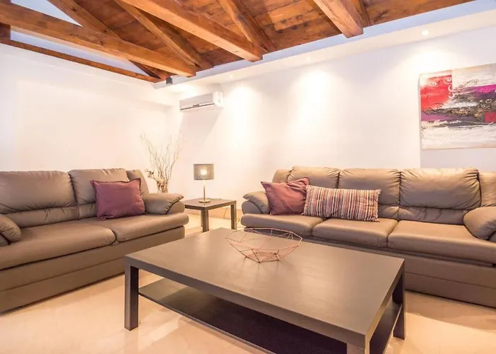 Lucia * Veliki Vareški